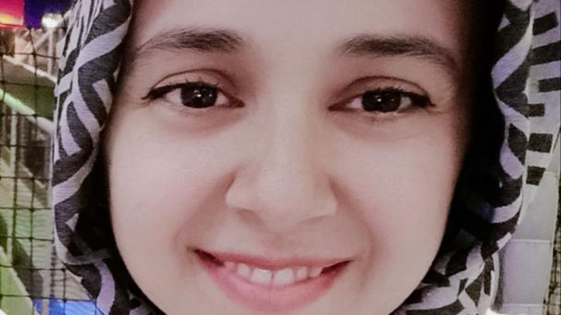 Esra KURT - Okul Aile Birliği Üyesi